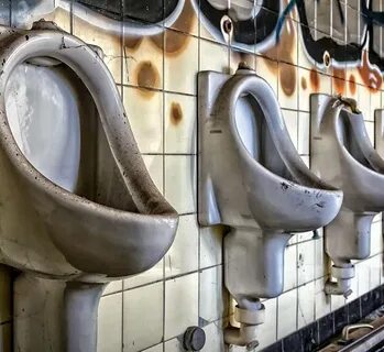 К чему снится грязный унитаз женщине