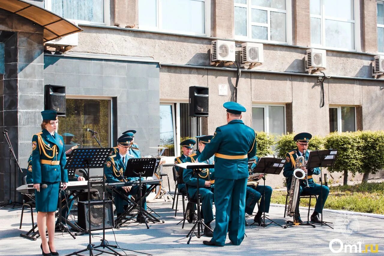 Парад оркестров. Военный оркестр Омск. Военный парад. Парад 9 мая.