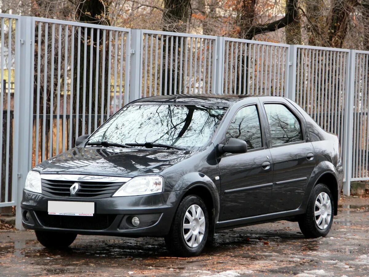 Автомобиль рено логан 1 поколение. Renault Logan 1 Рестайлинг. Рено Логан 1 Рестайлинг. Рено Логан 1.6 1 поколение. Рино логпн 1 ремтайлинг.