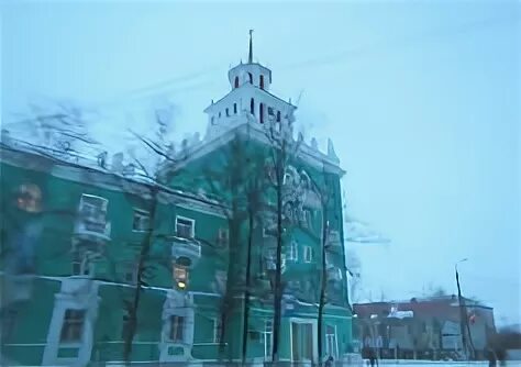 Еда дом дзержинск. Дом со шпилем дзержинск. дом со шпилем комсомольск на амуре. дом со шпилем саров. дом со шпилем дзержинск история.