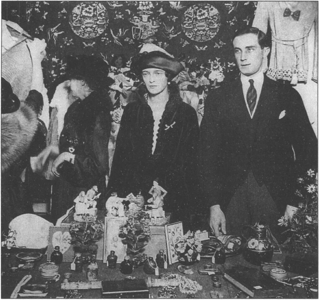 Ирина александровна юсупова и феликс. Ирина и феликс юсуповы в эмиграции. Феликс юсупов и его жена ирина. Феликс юсупов в старости. Юсуповы в эмиграции.