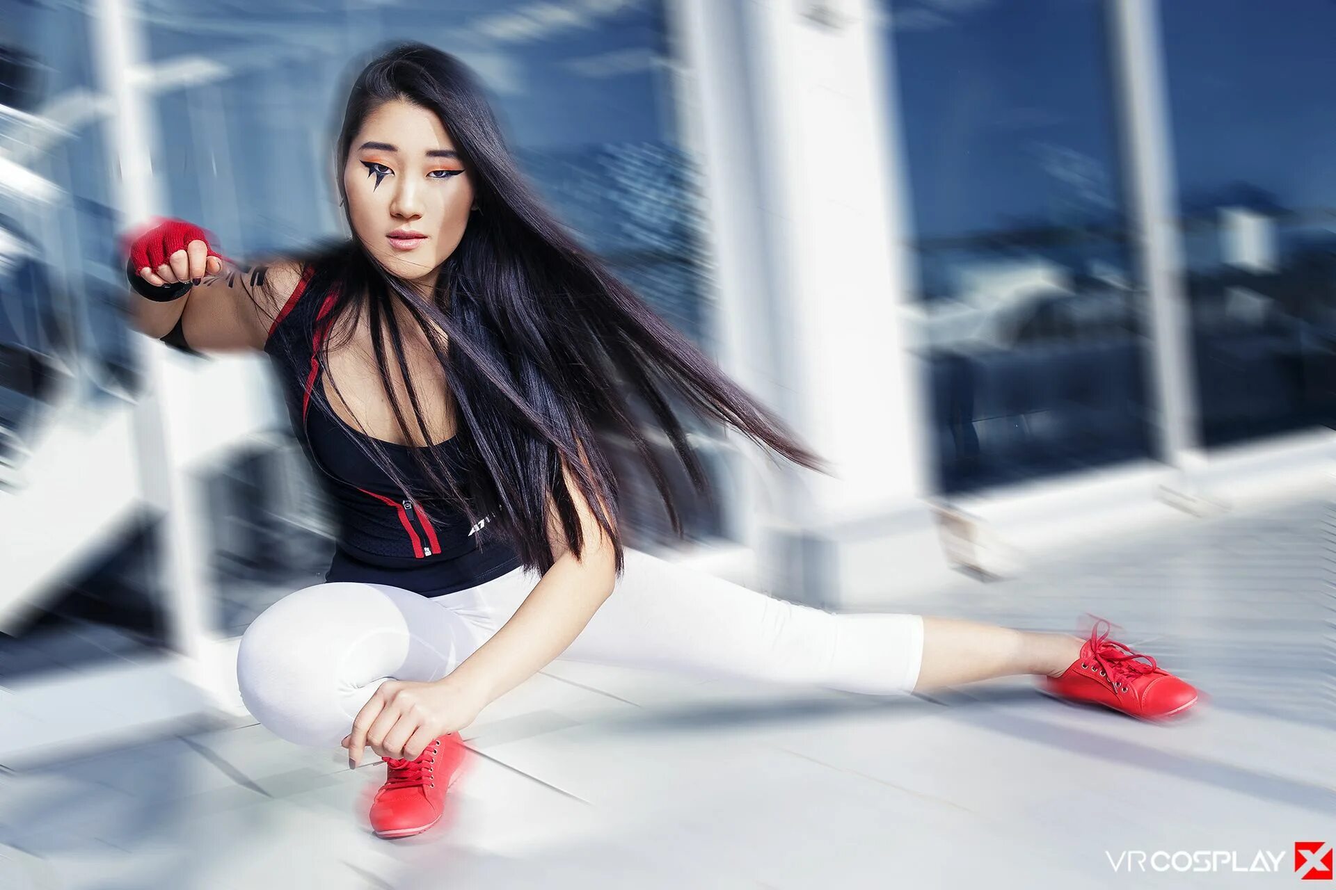 Denise milani +18 в платье. Mirror's edge (2008) cata. Fitness model katelyn runck. Эджинг девушки. Katelyn runck фитнес бикини.