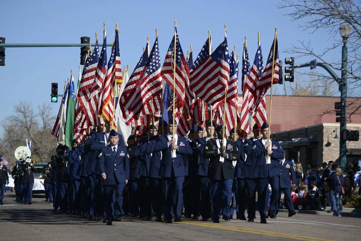 Veterans day. Ветеранс Дэй. Ветераны США. Парад ветеранов США. День ветеранов в Америке.