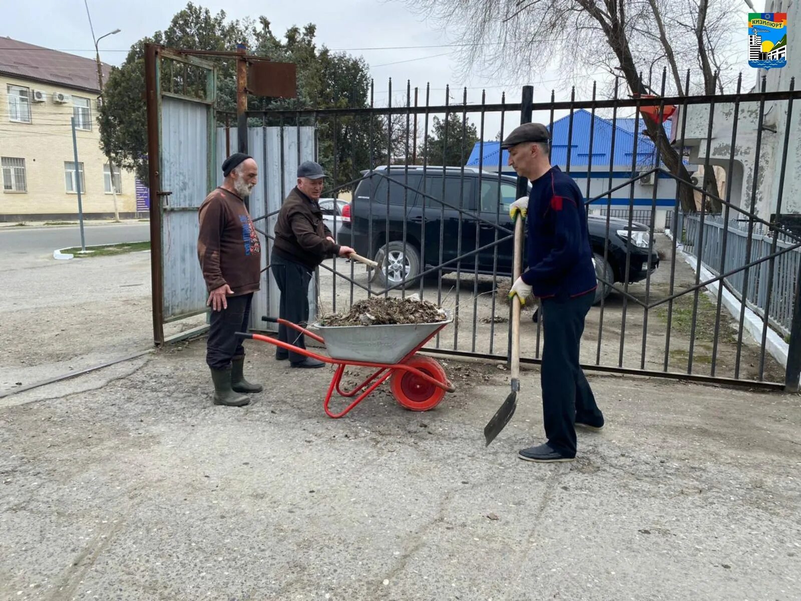 Прогноз в кизилюрте на 10 дней. Субботник фото. водоканал кизилюрт. косильщика в городе кизилюрте. кизилюрт фото.