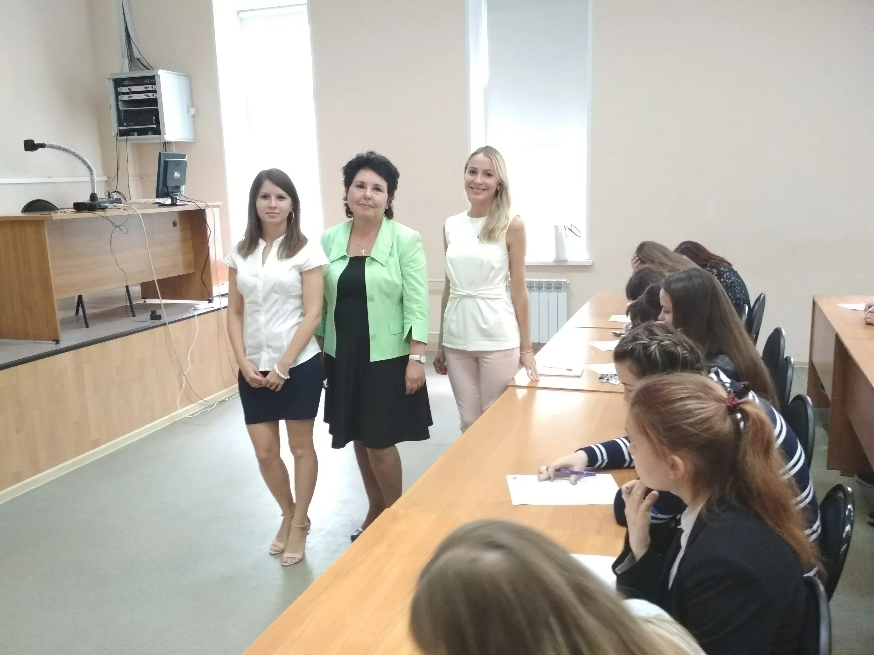 Кафедры тюменского государственного университета. Игип преподаватели тюмгу. Тюменский государственный университет игип. Тгу им державина факультет филологии и журналистики. Ботаники.