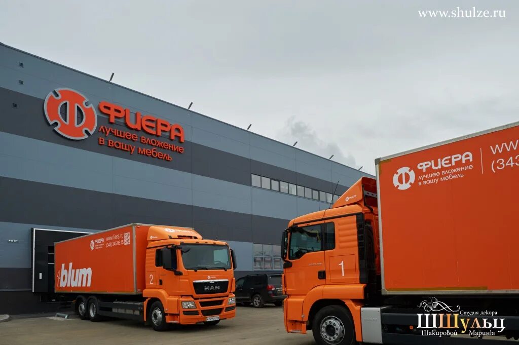 много грузовиков. транспортная компания открытие. транспортная компания открытие. байкал сервис реклама. фиера берёзовский.