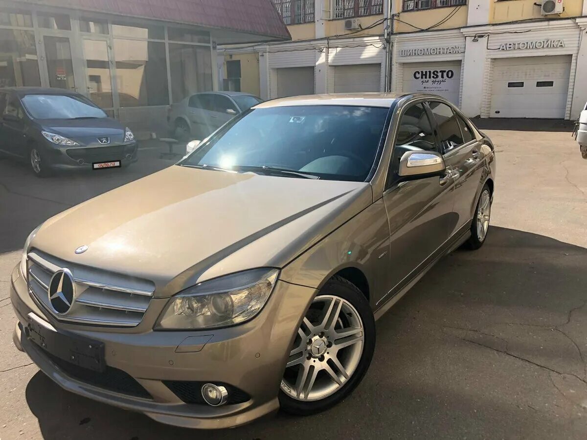 Учебная зона в начальной школе. Маркерная askell 240х120см. Стена в классе. Цвет стен в школьном классе. Игровая зона в классе начальной школы.