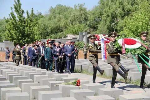 День победы в армении