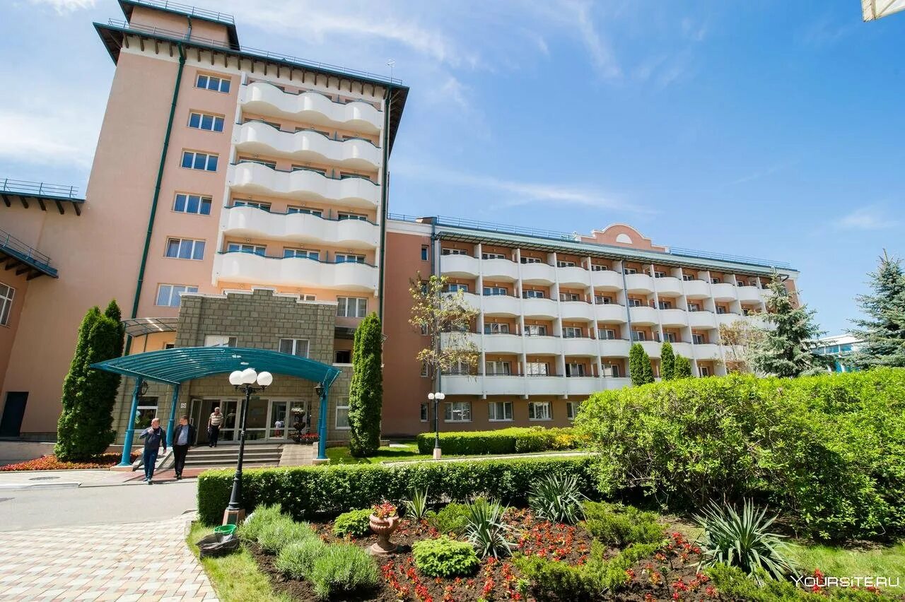 Санаторий долина нарзанов кисловодск официальный сайт. Кисловодск долина нарзанов санаторий ржд. Санаторий долина нарзанов. Урицкого, 1, кисловодск. Долина нарзанов ржд.