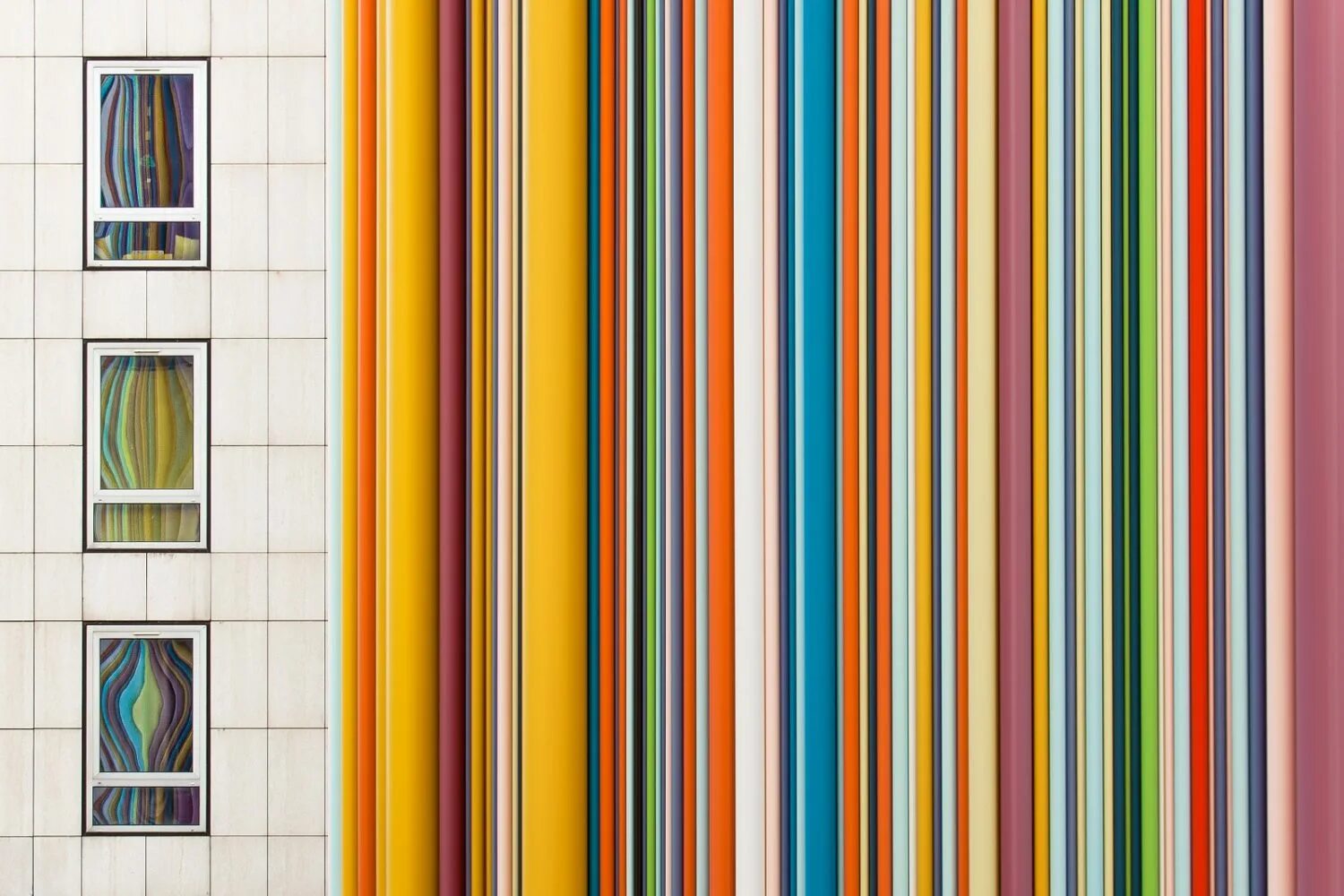 Простой маникюр с полосками. Как сделать цветную полоску. Как сделать цветную полоску. Фотообои полосы цветные. Как сделать цветную полоску.