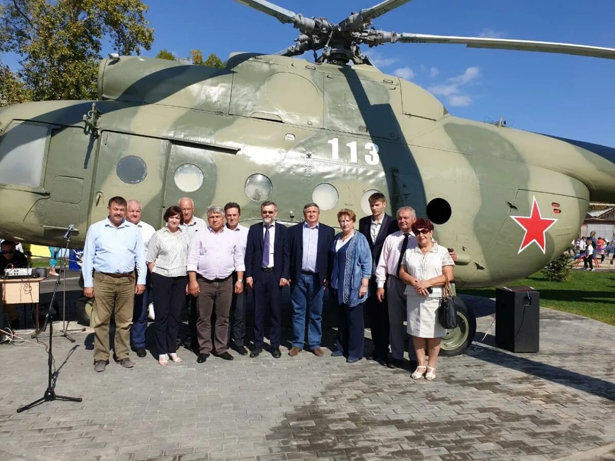 Погода в красном текстильщике на 10 дней. Энгельс вертолетная часть. Парк красный Текстильщик. Администрация красный Текстильщик Саратовская область. Детский парк в Красном Текстильщике.