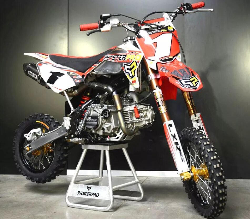 Apollo rfz 125. Пит баки. Питбайк bse ex 125e. Sssr atom 125 bse edition 17/14. Bse ph10 125.
