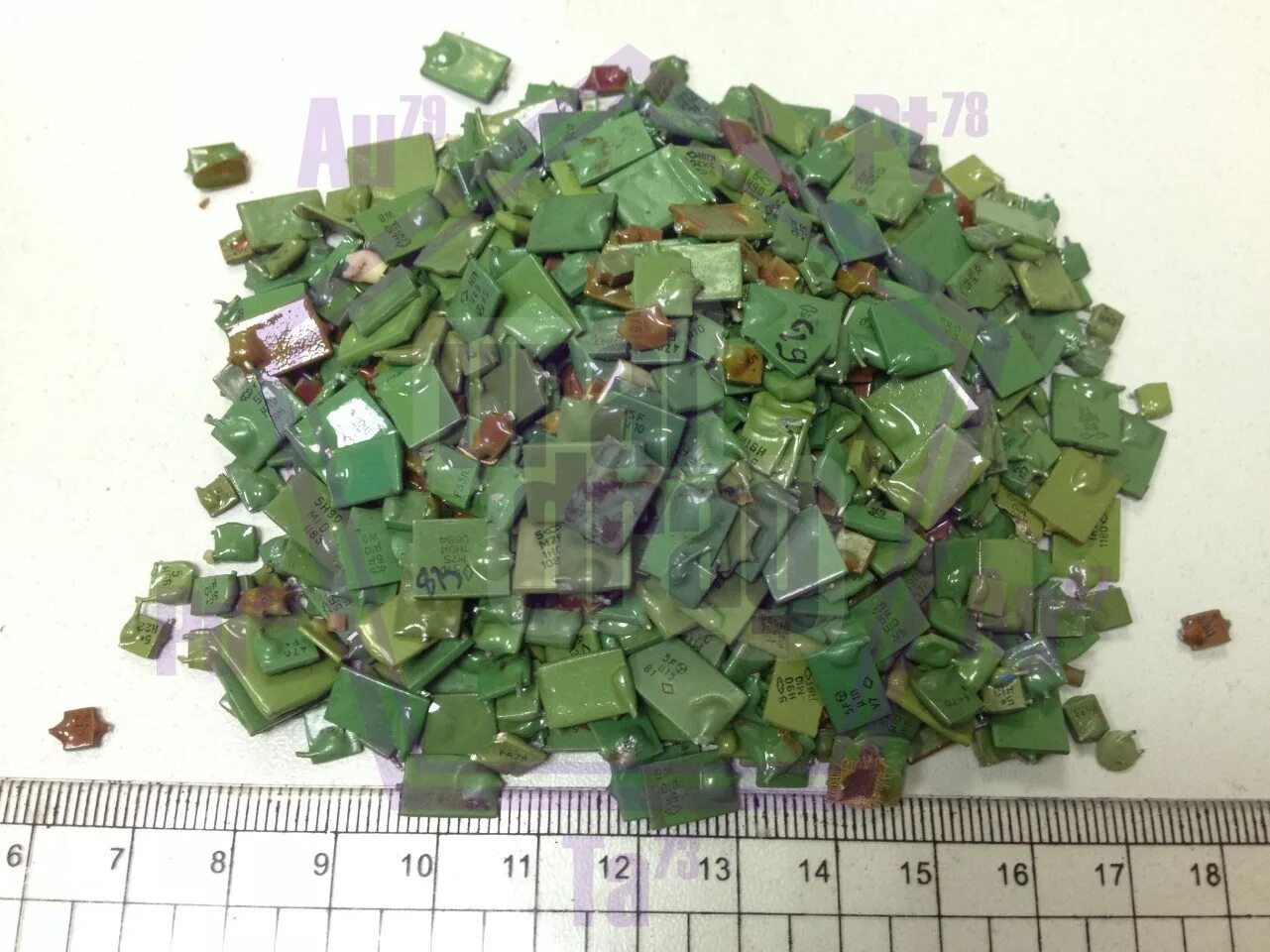 палладий зеленые конденсаторы. сколько стоят зеленые км. н90. конденсатор км-4 км-4а н30 0,022мкф. сколько стоят зеленые км.