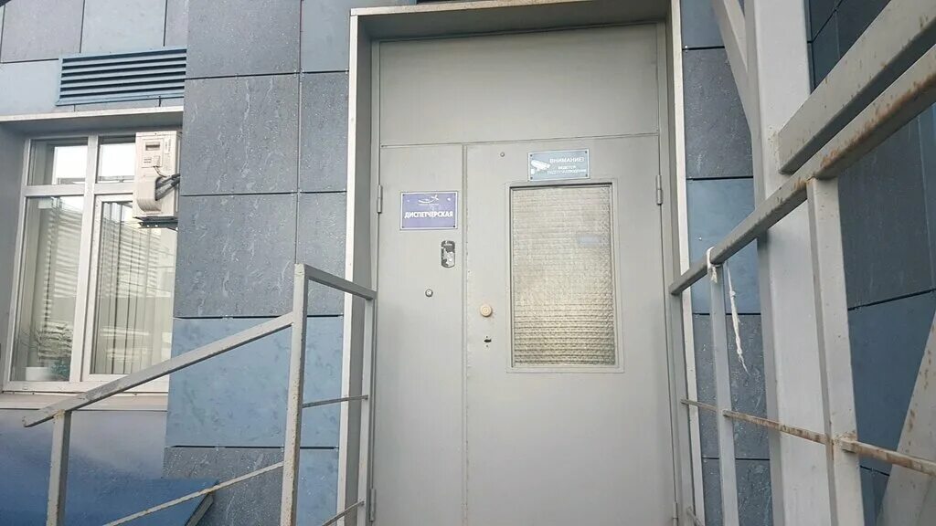 ленинский проспект 87 спб. искровский 32 к 1. проспект кима 4/19. тсж кузнецова 22. новосибирск улица кошурникова 8.