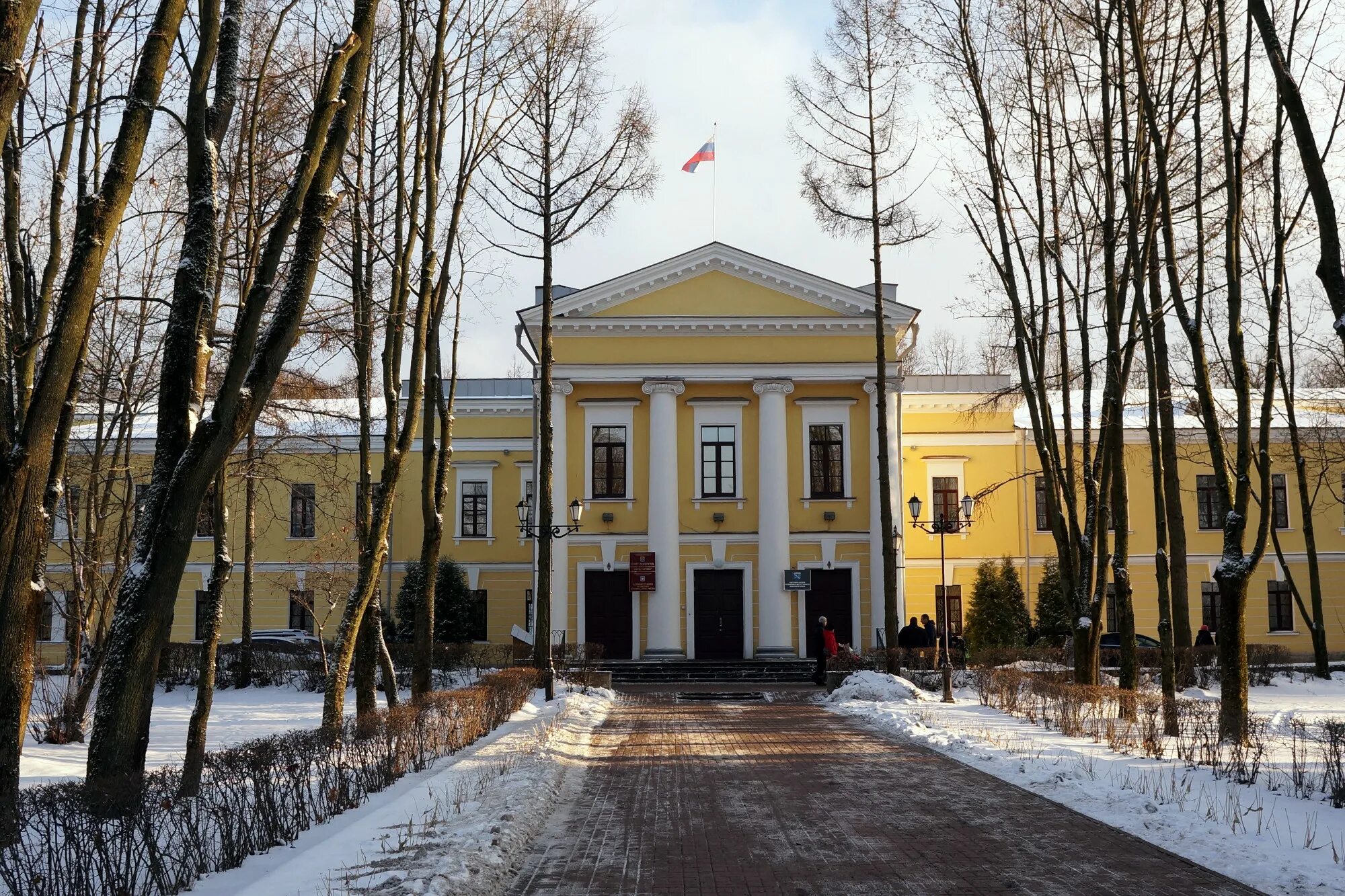 Здания гатчины