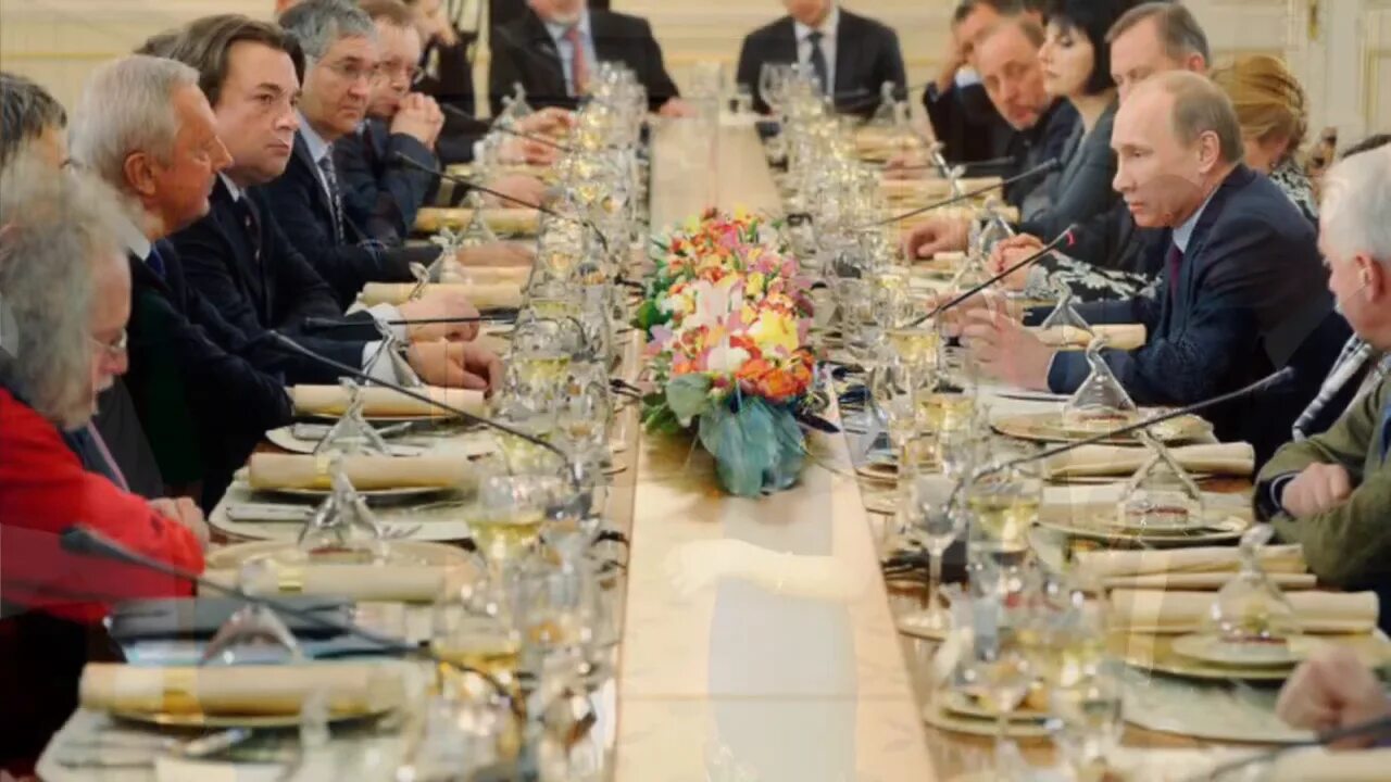 Праздничный стол в Кремле. Дипломатический обед.