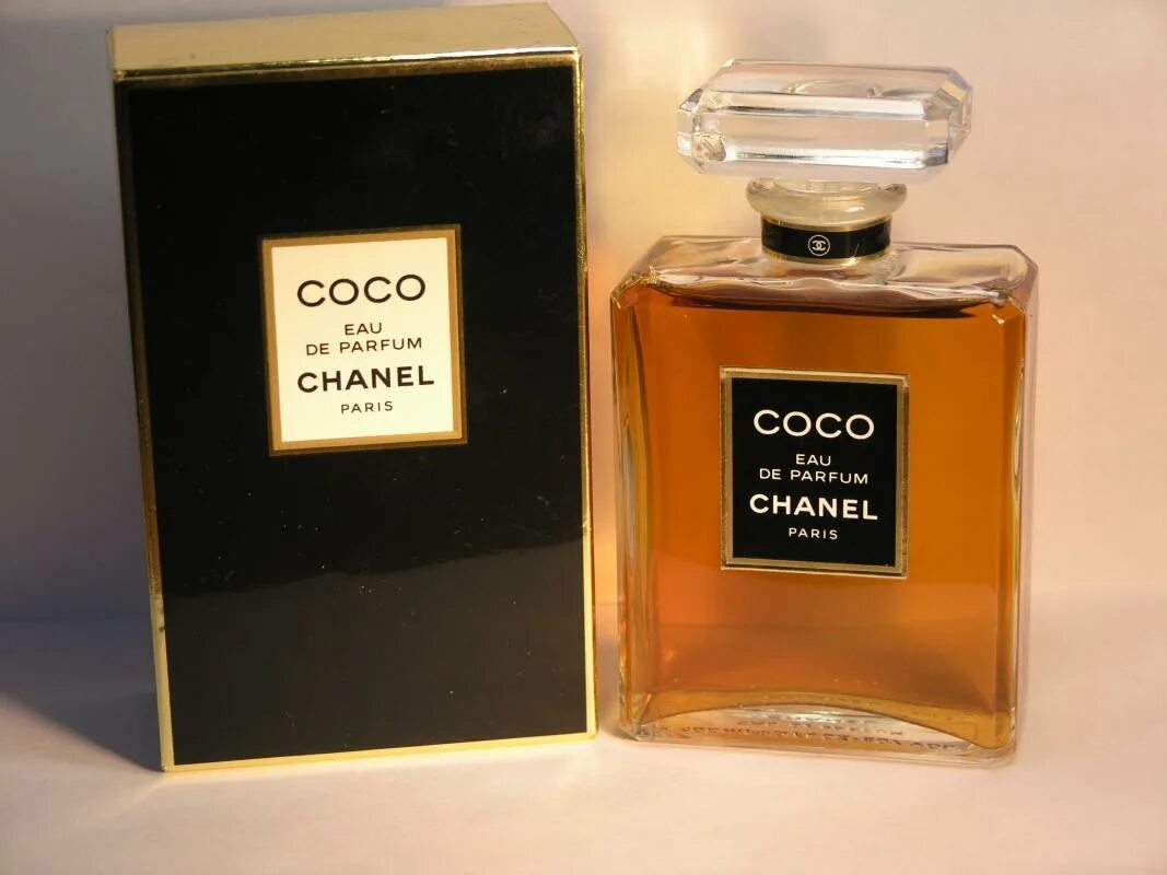 Духи коко отзывы. Coco Chanel 50 ml. Коко Шанель духи 1984. Духи Коко Шанель 50. Коко Шанель 50 миллилитров.