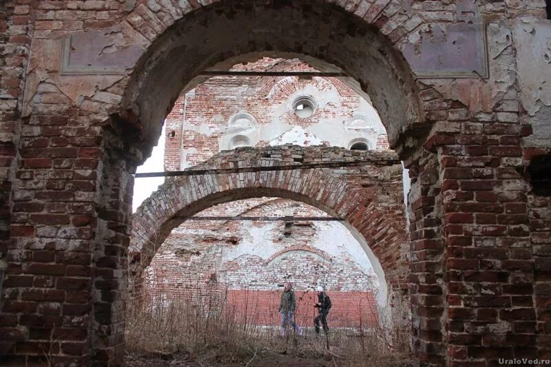 Коптелово алапаевский район. Храм Вознесения Господня Коптелово. Коптеловская Церковь Коптелово Вознесенская. Коптелово Свердловская область музей.