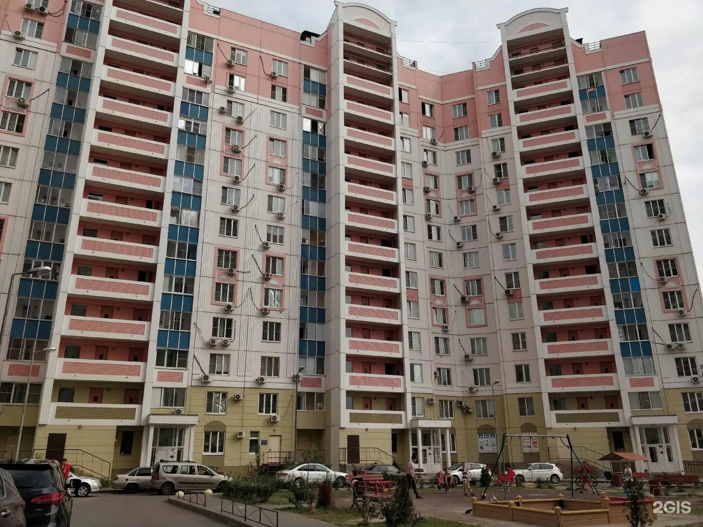 Красные ворота ростов на дону