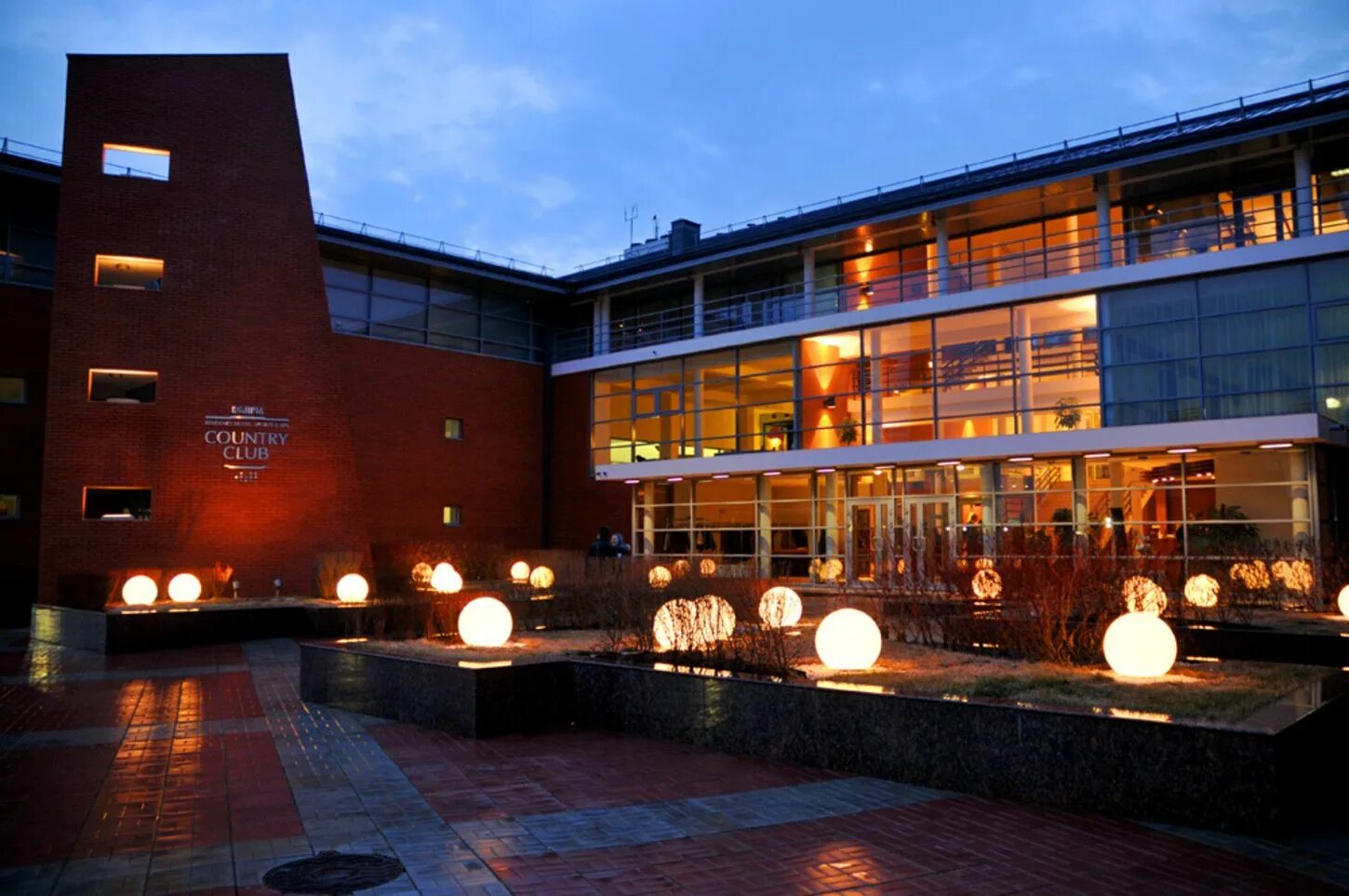 Величъ кантри клаб звенигород. Величъ country. Величъ country. Супонево. Велич отель звенигород.