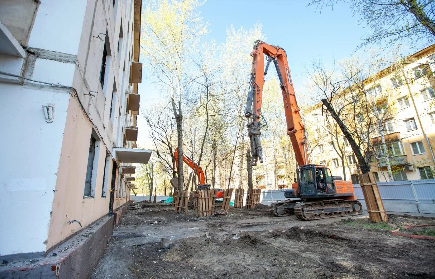 Новости реновации царицыно. Дом по реновации Ереванская з/у 6/2. Малая Тульская 55/1 реновация. Реновация в Царицыно последние новости.