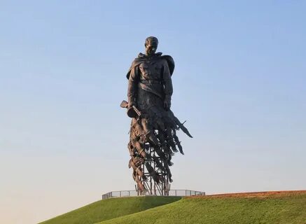 Где находится памятник солдату