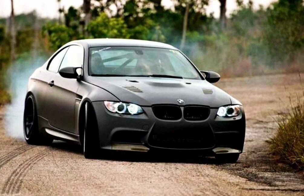 Аватарка бмв м5. BMW m5. BMW e92. БМВ м4. BMW e90 ава.