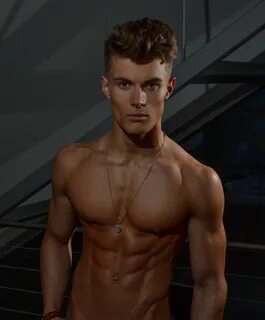 Romeo twink