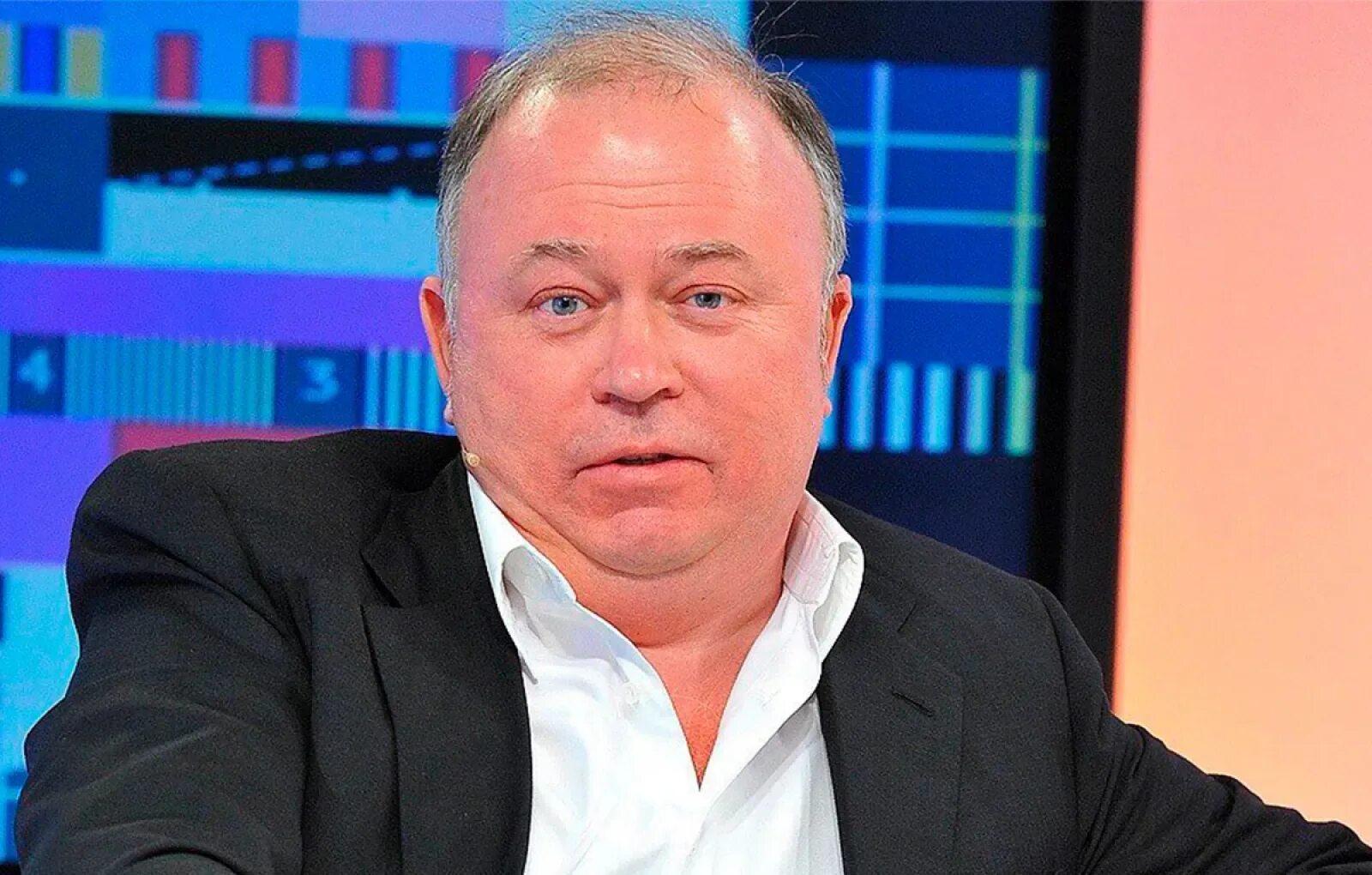 Караулов твц. Андрей караулов журналист. Андрей караулов журналист. Выступление караулова последние новости. Караулов андрей валерьевич.