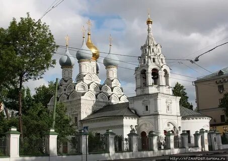 Храм б