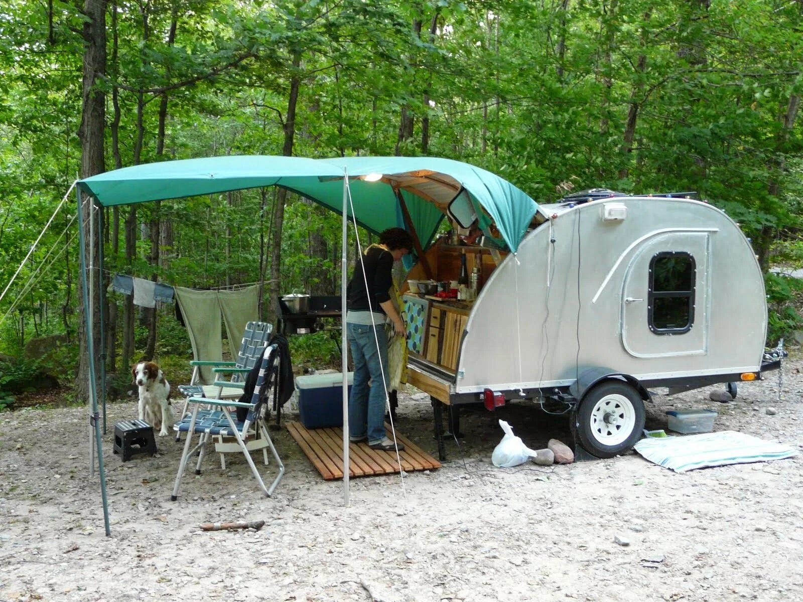 Прицеп-дача Coleman Caravan, 2000 прицеп палатка масса. Mini Camper Tent Trailer. Прицеп-дача кемпер Урал турист. Прицеп Max Trailer 1997 для кемпинга. Недорогой кемпинг