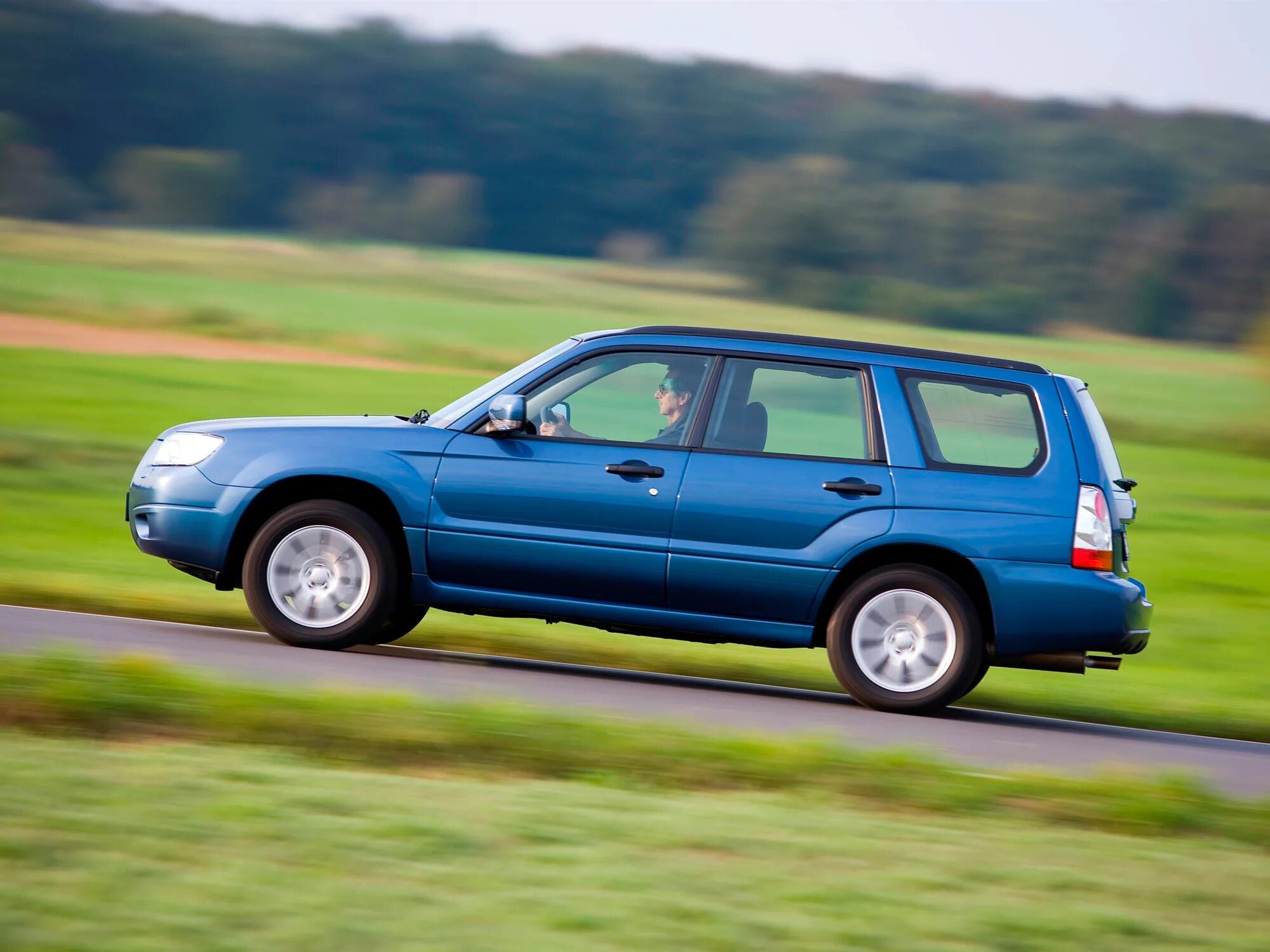 Субару форестер 1 поколения. Субару Форестер 2 поколения. Subaru Forester 2.5. Субару Форестер поколения. Субару Форестер второе поколение.