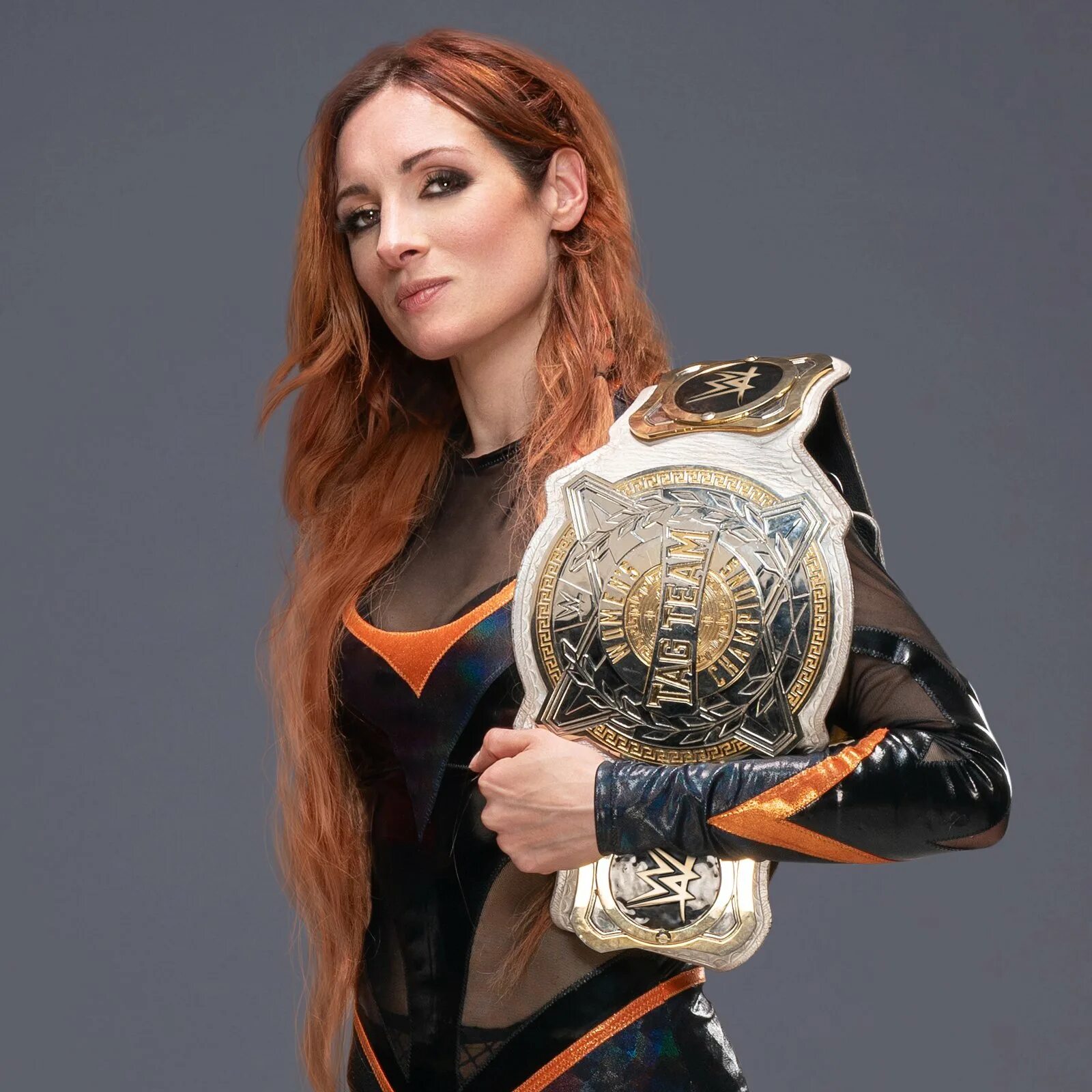 Becky lynch 2023. Бекки холл. Беки холт татуированная. Бекки холл. Бекки холл.