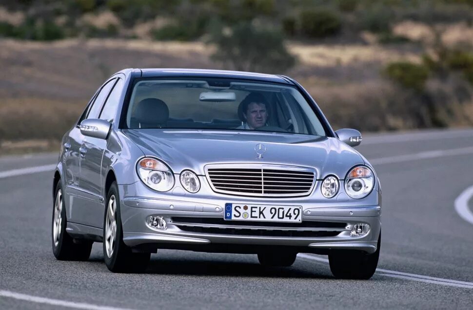 Мерседес w124 1996. Mercedes e 100. Mercedes benz w124 e500. Mercedes e 100. Мерседес w124 1993.