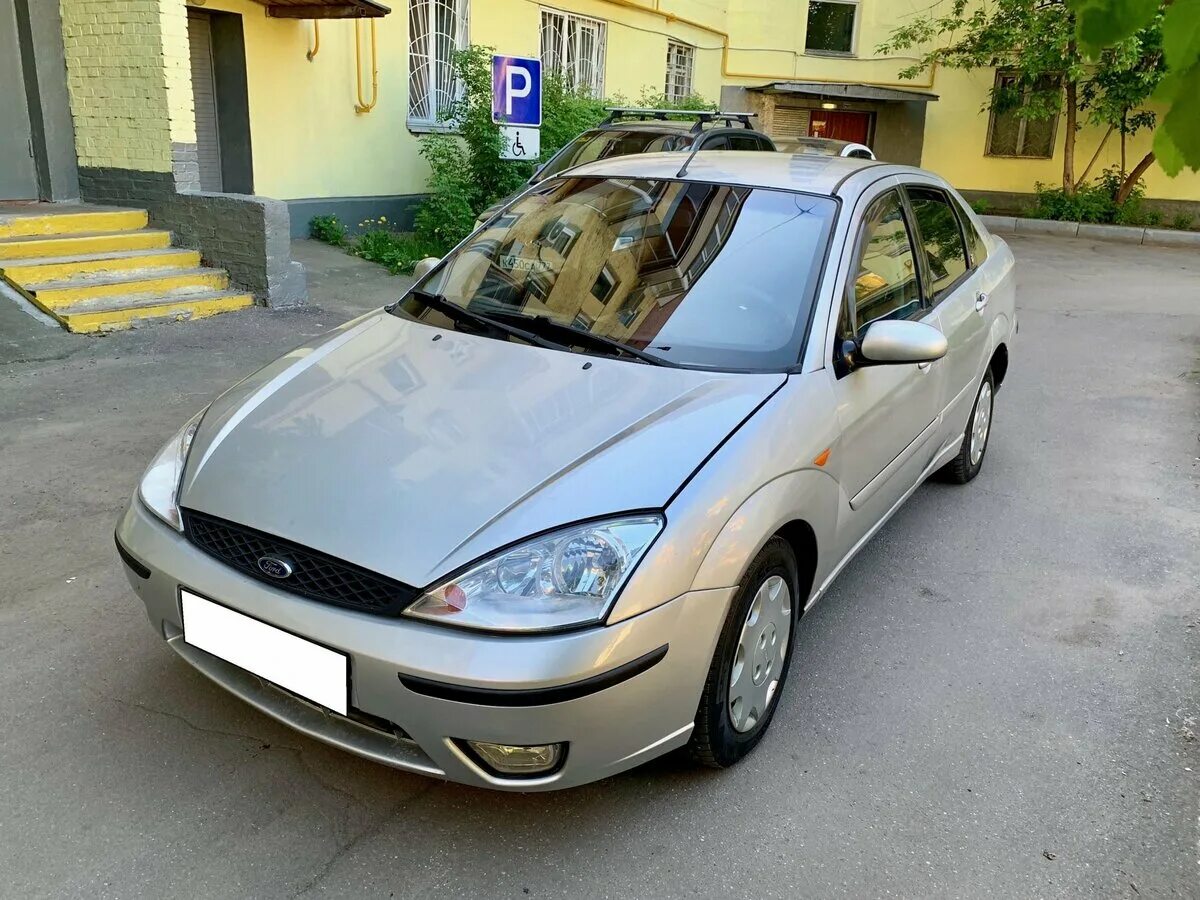 Купить форд фокус 1 на авито. Ford Focus 2004 1.8. Форд фокус 1 2004. Форд фокус 1 седан 2004. Ford Focus 2004 седан.