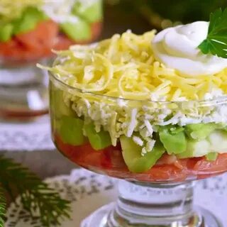 Салат в креманках