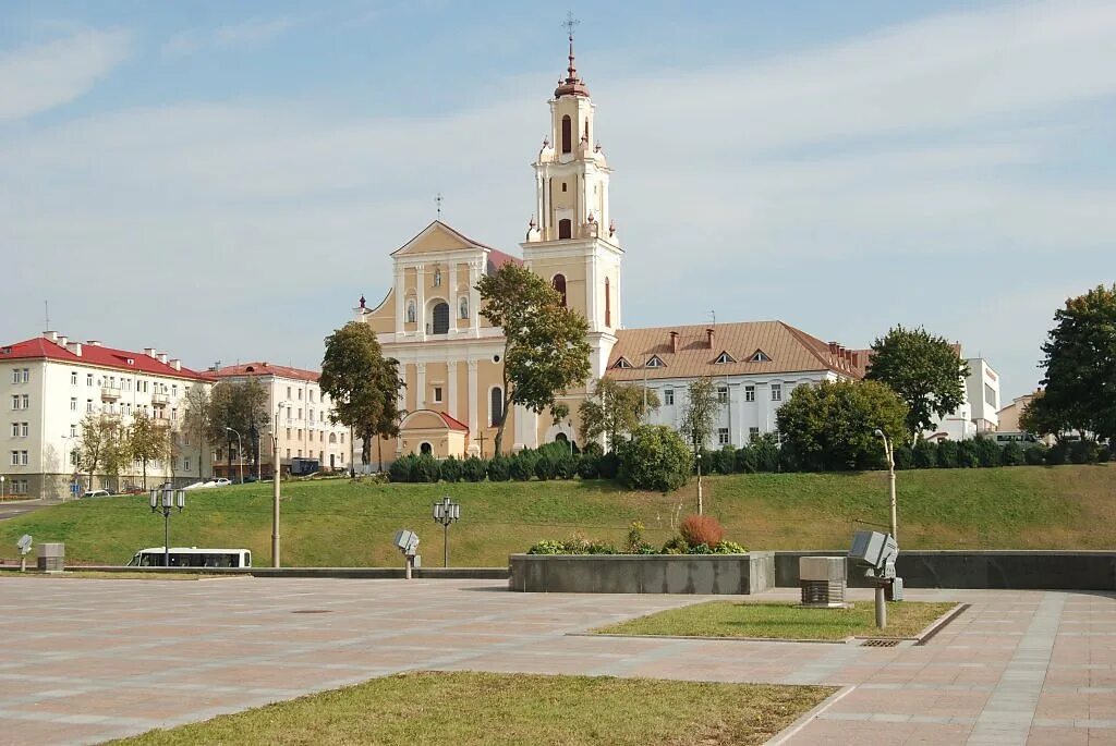 Минск гродно время. Монастырь бернардинцев (Минск). Костёл обретения Святого Креста. Гродно фото города 2023. Гродно достопримечательности.