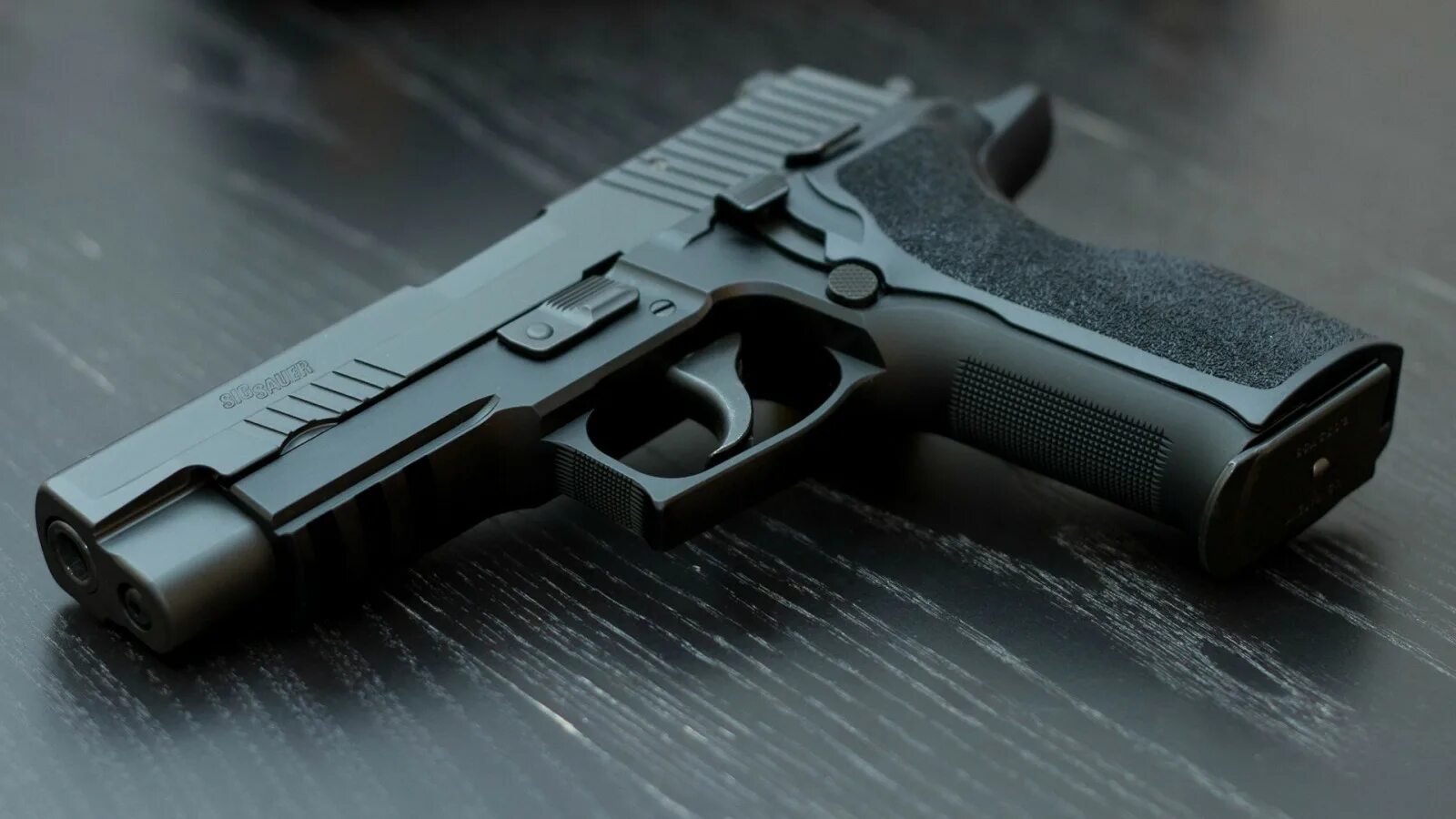Sig downloads. Sig sauer p226 боевой.