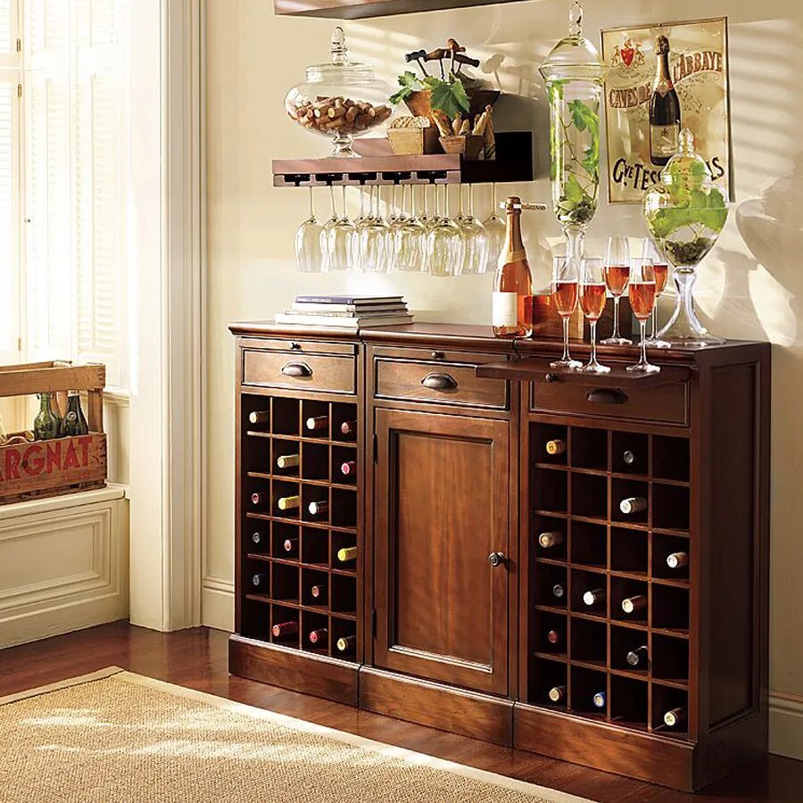 Шкаф для кухни фото. Кухонные шкафы для вина. Кухня с винными полками. Винный шкафчик в кухне. Винные полки на кухне.