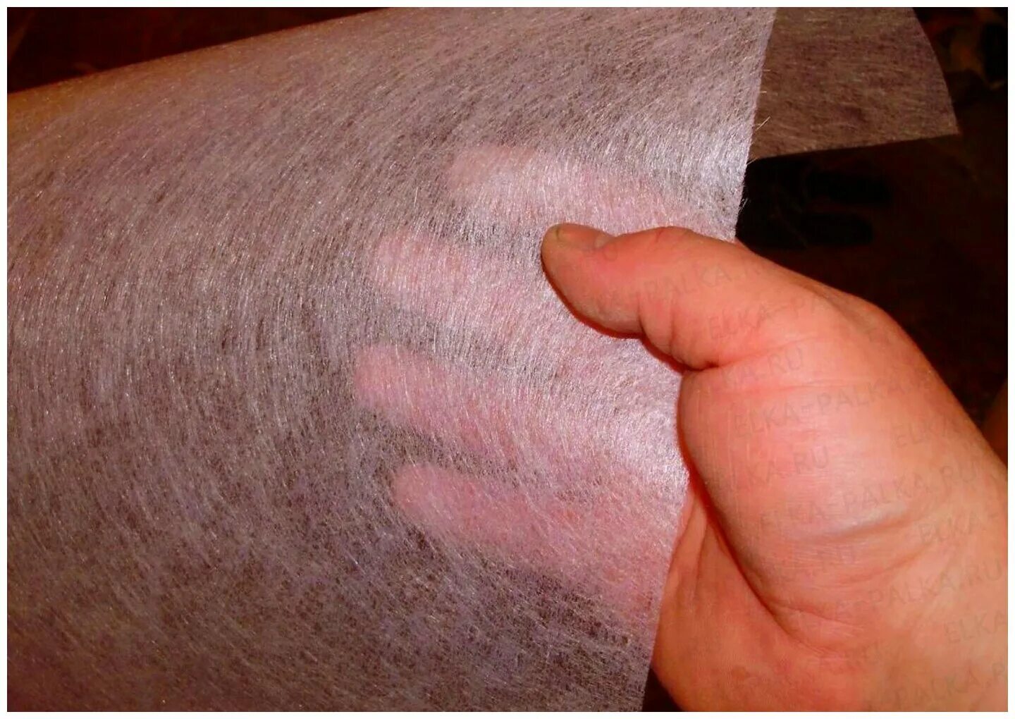 приклеивание обоев. обои бумажные. стык на малярном флизелине. клей клей для обоев лакра 200 гр. наклейки на обои.