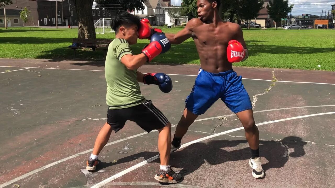 Уличный бокс. Бокс. Стрит бокс. Street box. Кубинский уличный бокс.