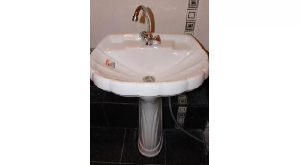 Пьедестал для раковины sanita ромашка, напольный. Умывальник sanita ромашка 60 с пьедесталом. Раковина sanita ромашка с пьедесталом. Пьедестал sanita ромашка. Умывальник sanita ромашка 60 с пьедесталом.