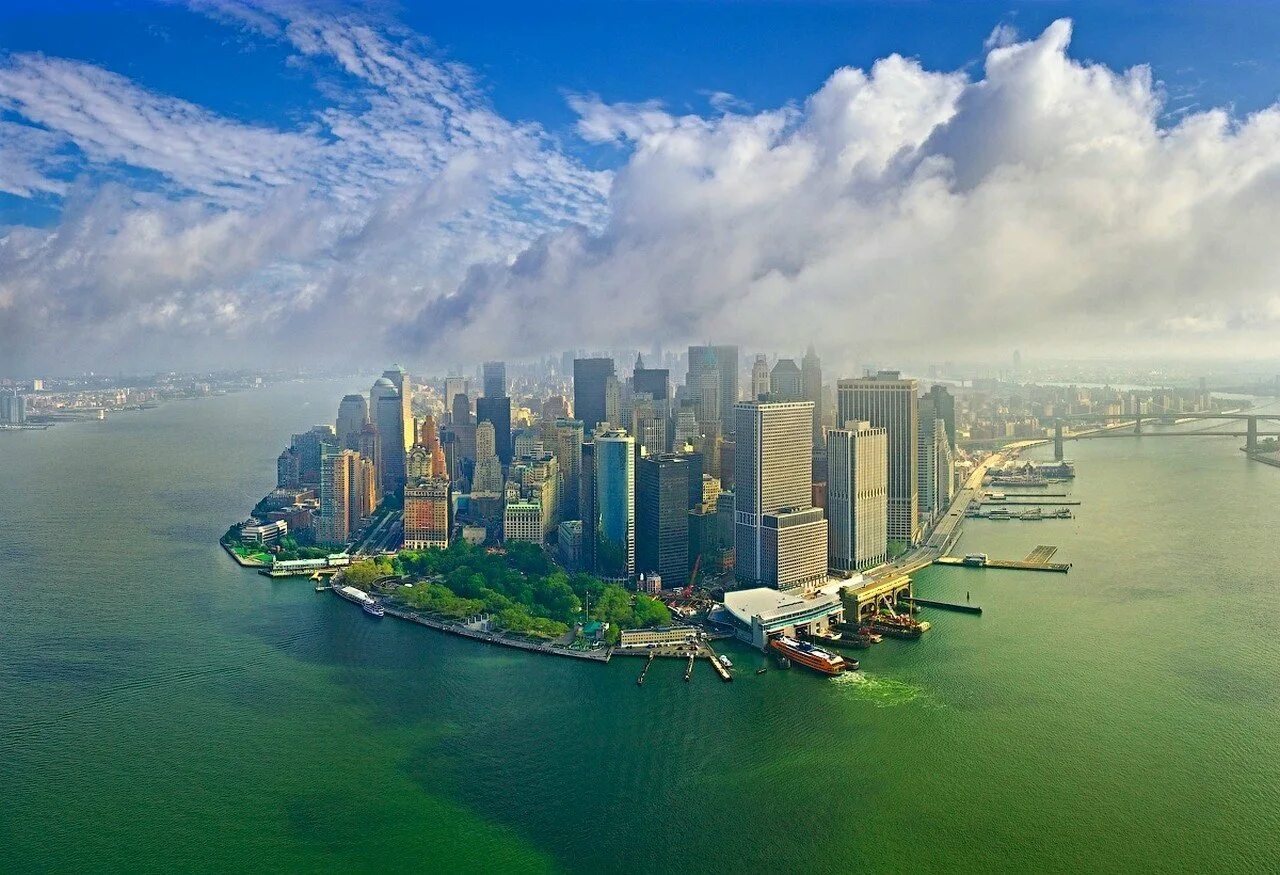 Остров небоскребов. Нью-Йорк Манхэттен. Нью-Йорк Сити Манхэттен. Нью-Йорк Манхэттен фото. Манхэттен США остров.