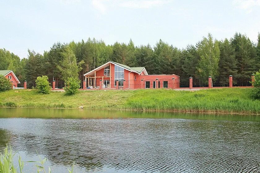 Поселок на берегу реки. Поселок ясенево речка солоница. малые соли река солоница. солоница река ярославль. ясенево ярославская область некрасовский район.
