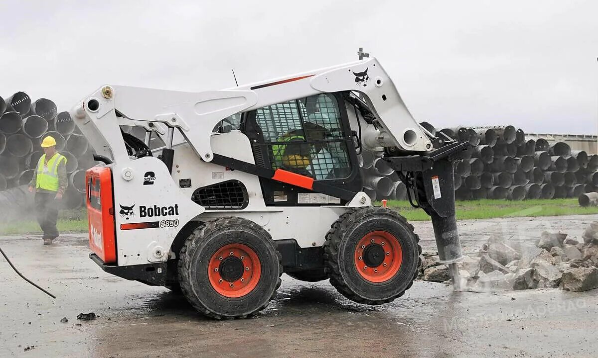 Bobcat s250. Мини-погрузчик Bobcat s850. Мини погрузчик Bobcat s175. Бобкэт с850 мини погрузчик. Мини погрузчик Bobcat s630.