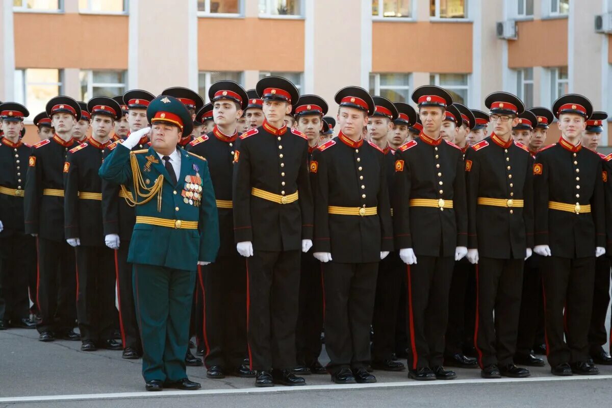 Суворовское училище в Москве. Суворовское училище на Московском проспекте. Форма Московского Суворовского училища. Суворовское училище в Ярославле. Сайт суворовского училища москвы