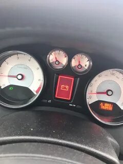 Пежо 308 не заводится