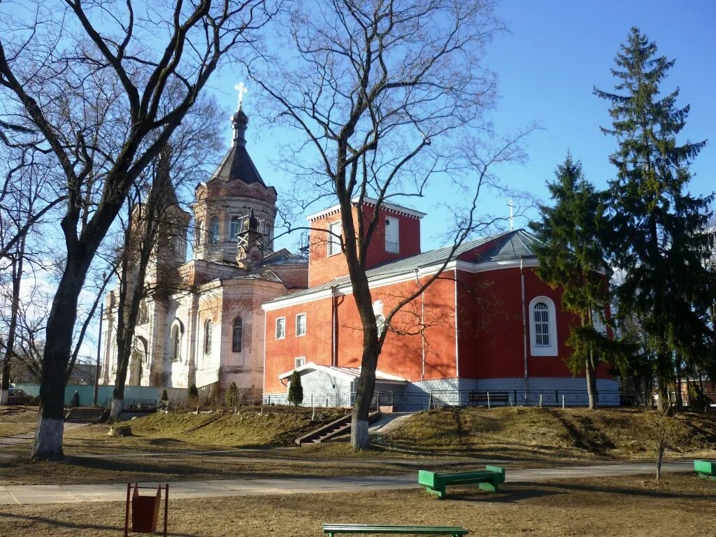 храм воскресения христово в г луга. храм г луга. собор воскресения христова (луга). собор воскресения христова (луга). город луга ленинградской области.