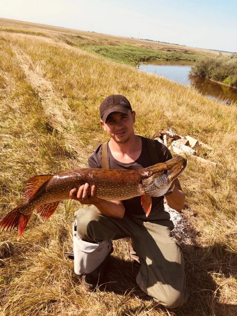 Рыбалка на Каргате. Рыбалка на реке Каргат. Щука. Рыбалка на реке Каргат Новосибирской области.