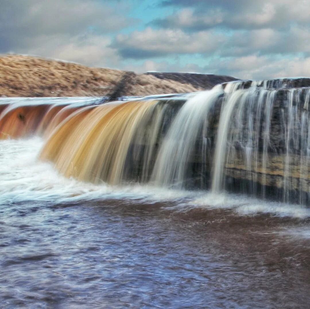 Большой тосненский водопад. Тосненский (Гертовский) водопад,. Тосненский и Саблинский водопад. Саблино Тосненский водопад. Тосненские водопады СПБ.